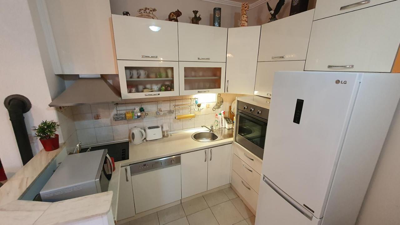 Lalovina Apartment Херцег-Нови Экстерьер фото